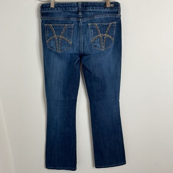 Kut from the cloth jeans.  Boot cut. Size 2.  Excellent condition. - Picture 7 of 7